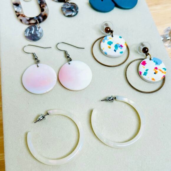 Vintage to Modern Fun Statement Earrings Lot - Picture 3 of 3